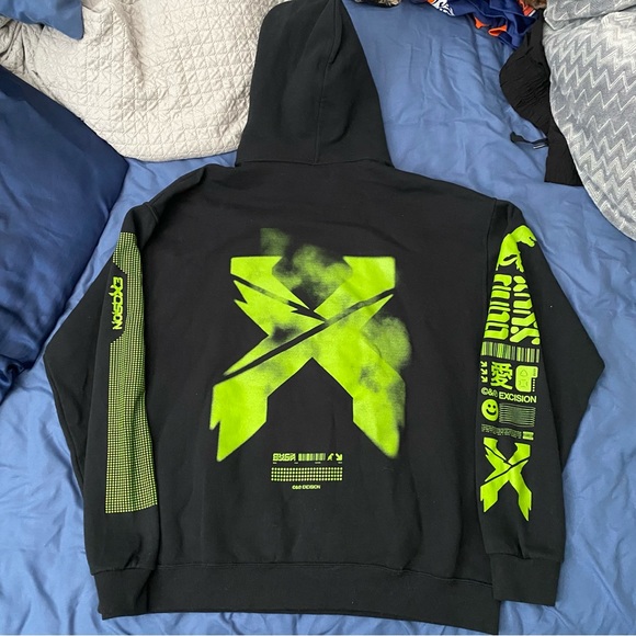 Excision hoodie - Picture 2 of 3